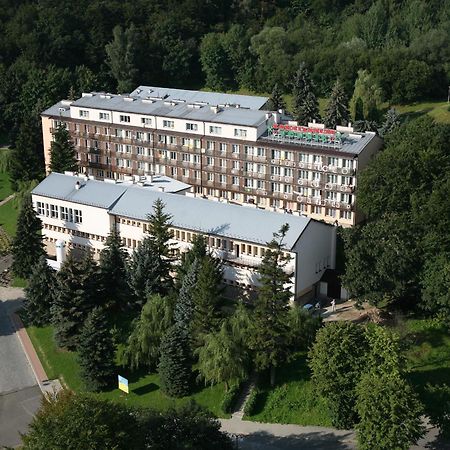 Kzzg W Polsce, Gornicze Sanatorium Zwiazkowe "Gornik" Hotel Iwonicz-Zdroj Exterior photo