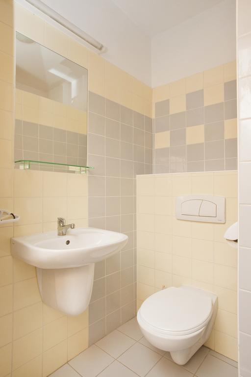 Kzzg W Polsce, Gornicze Sanatorium Zwiazkowe "Gornik" Hotel Iwonicz-Zdroj Room photo